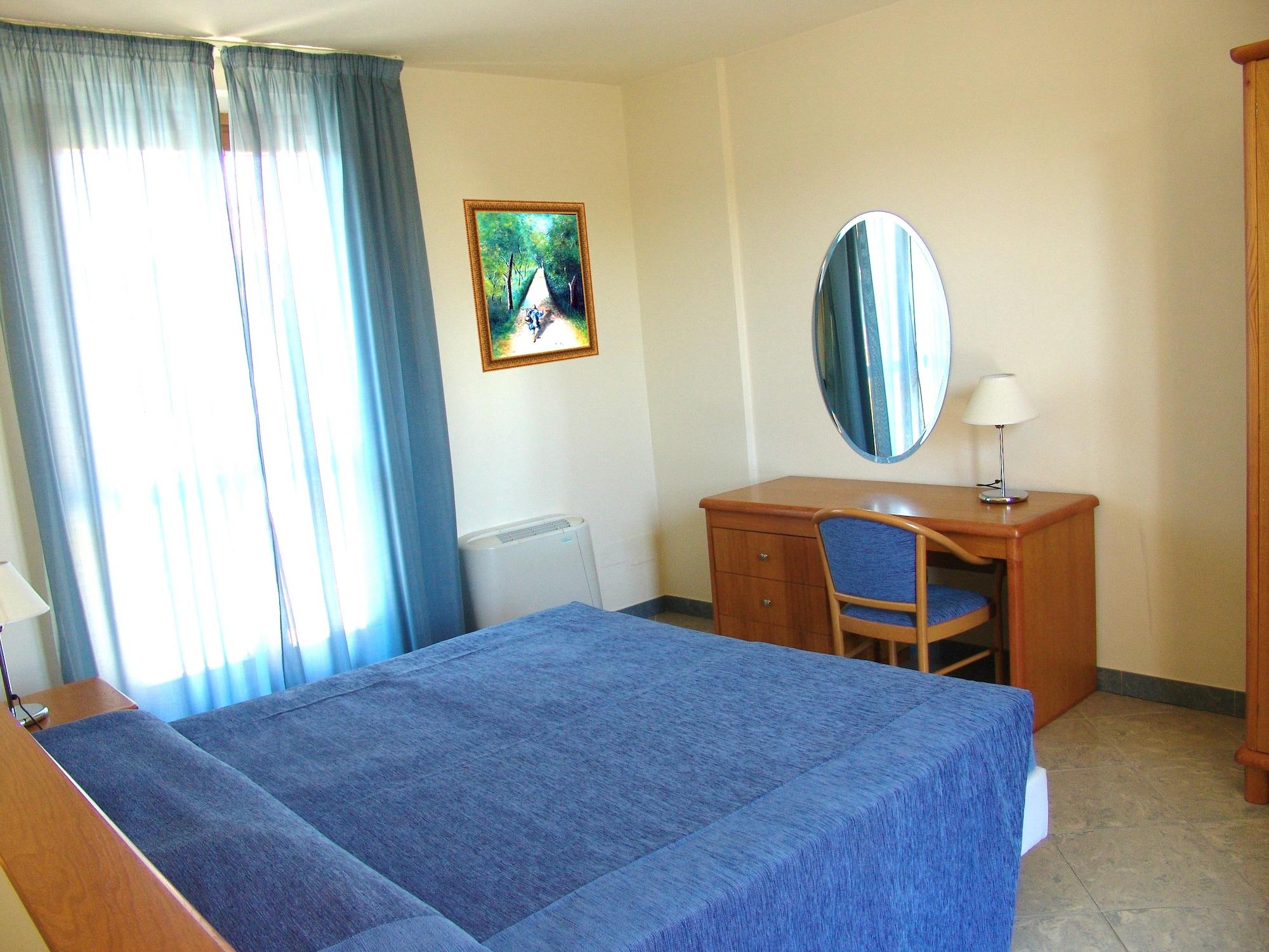 Continental Resort Tirrenia Kültér fotó