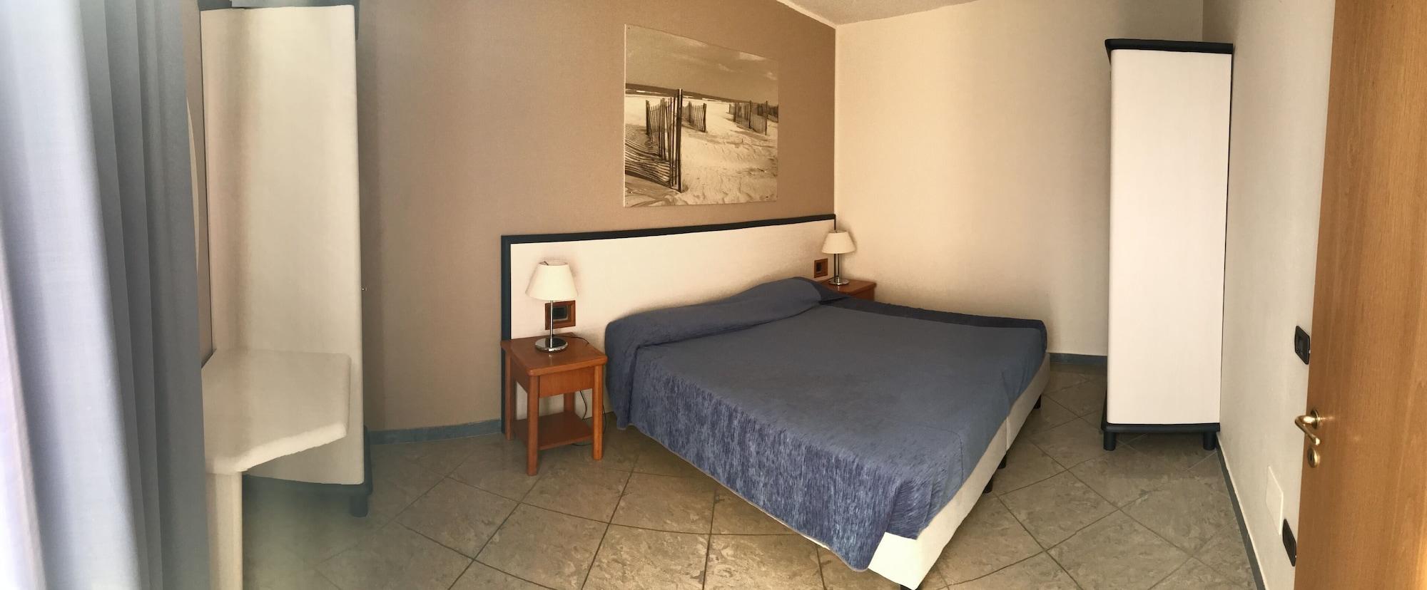 Continental Resort Tirrenia Kültér fotó